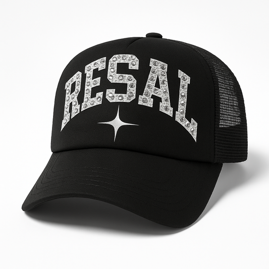 Essential  - Black On White