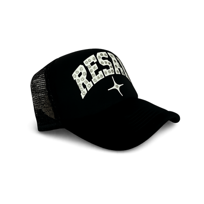 Essentials trucker hat black
