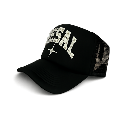 Essentials trucker hat black