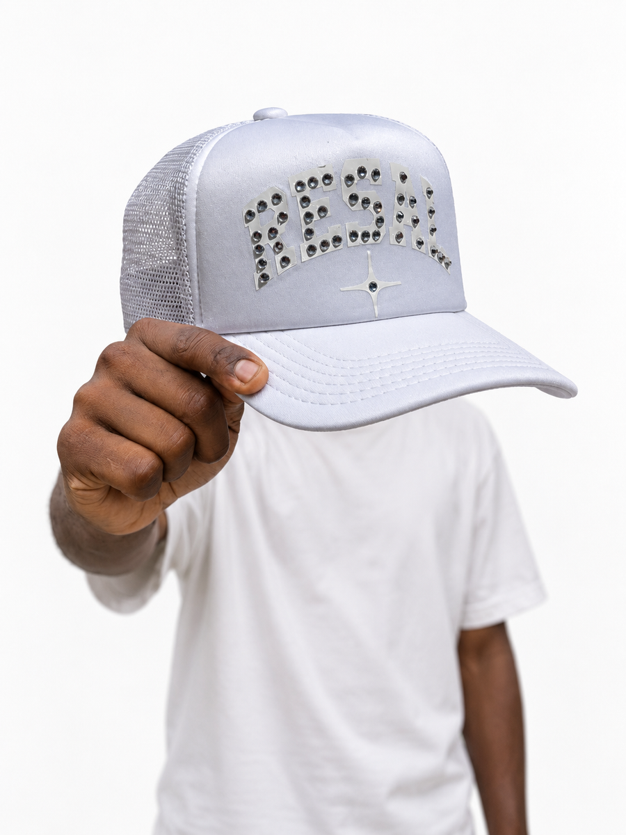 Essentials  White en uso