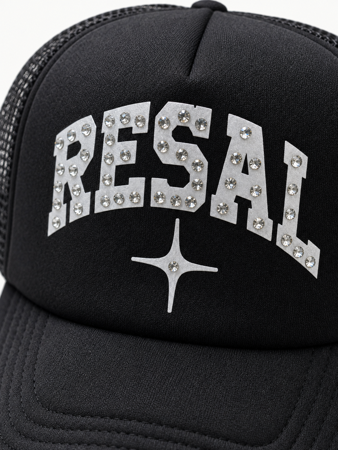 Essentials Black