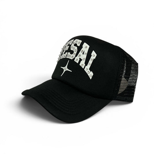 Essentials trucker hat black