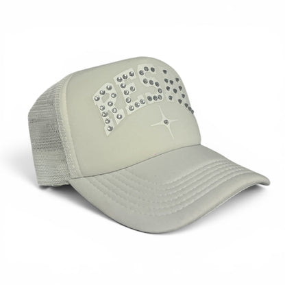 Essentials trucker hat white